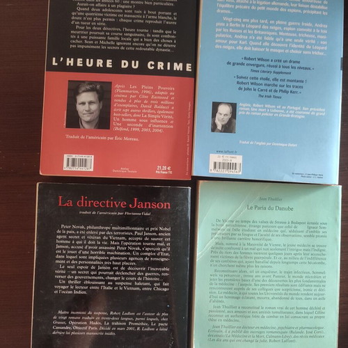 French mystery and adventure books like new, pack of 4, large size