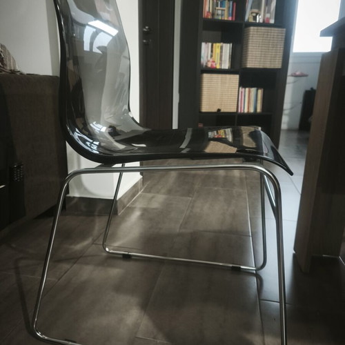 Neoset transparent chair like new, silver metal base