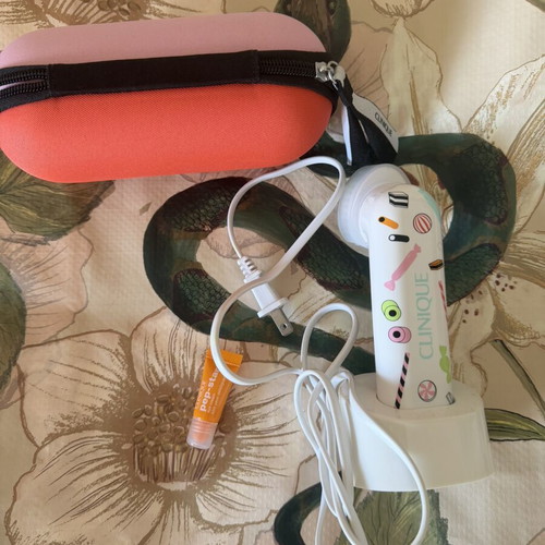 Clinique Sonic System with American Plug, like new