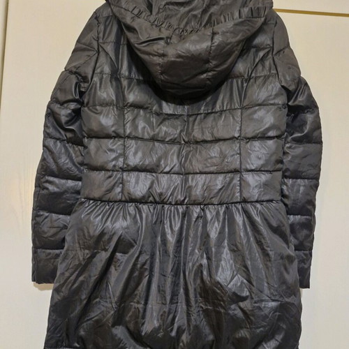 Sisley jacket like new, black with ruffles, size Large
