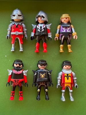 Playmobil knight figures