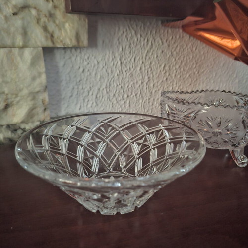 Small glass fondant dishes