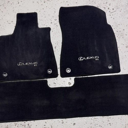 Lexus car mats thick carpet like new