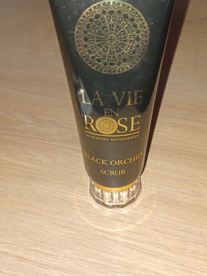 La Vie En Rose Black Orchid Scrub καινούριο