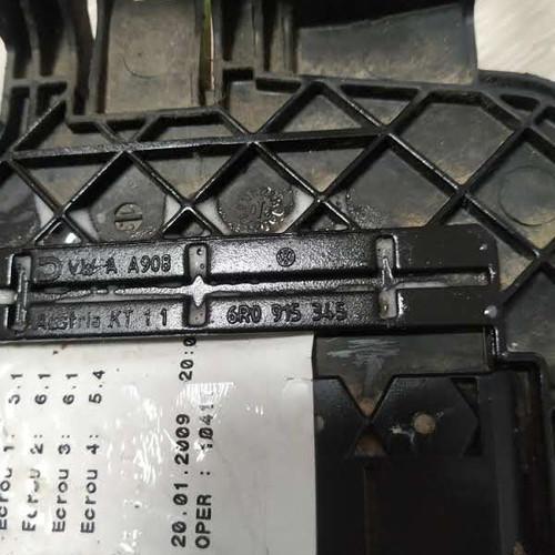 BSI Box Klema 6R0915345E for Seat Ibiza 6J FL 2015 used
