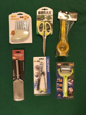 Set of 6 new kitchen tools and accessories