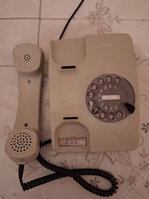 Siemens vintage rotary dial telephone used, 1970s-1980s beige