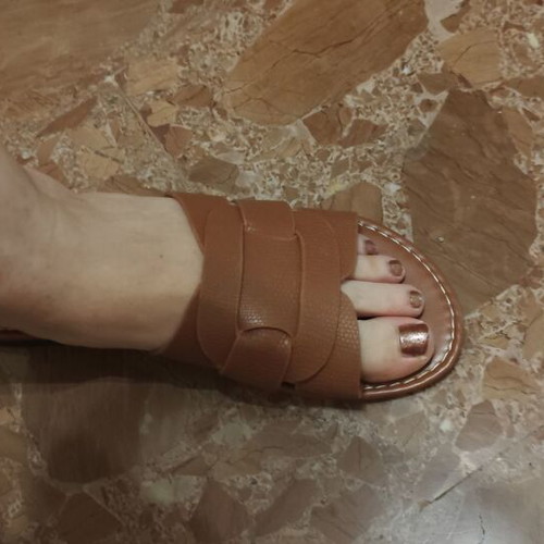 Flat sandals brown like new, size 39, flip-flops style