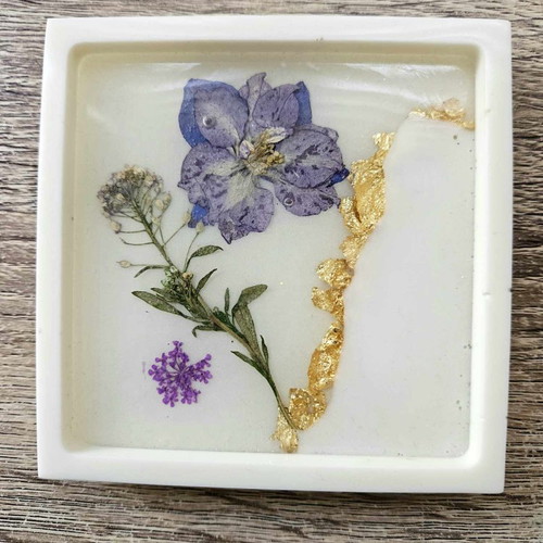 Handmade coaster made of resin new