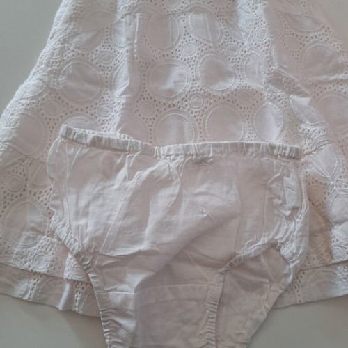White Zara baby dress like new with diaper shorts 12-18 months