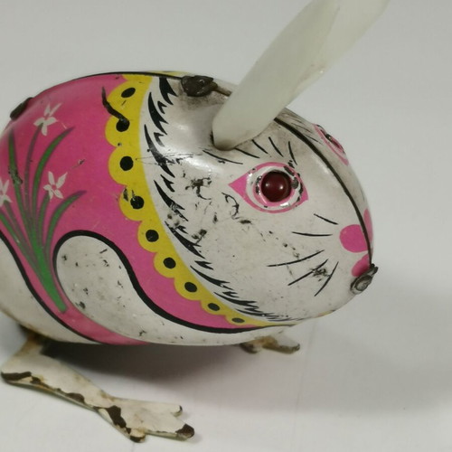 Wind-up Easter Bunny Toy 70s used, non-working