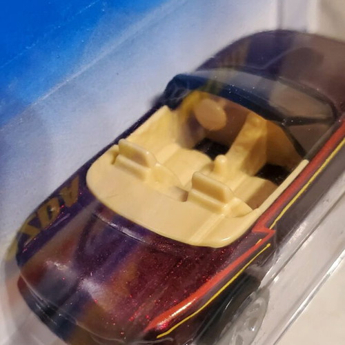 Hot Wheels 1991 Mazda MX-5 Miata sealed