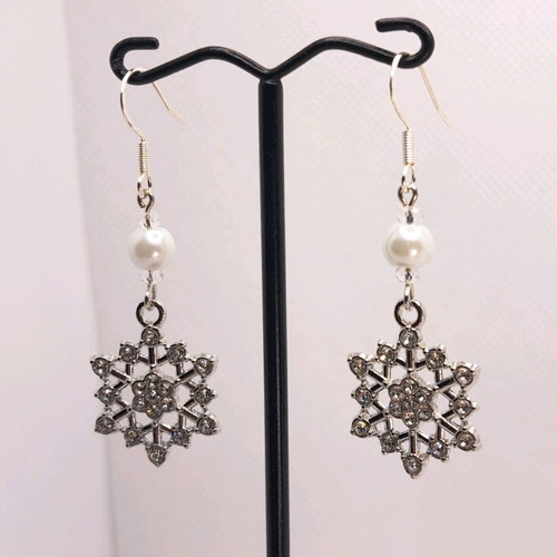 Handmade snowflake earrings new
