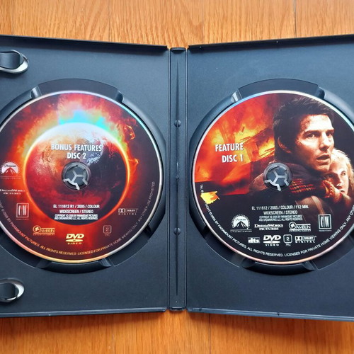 War of the Worlds DVD μεταχειρισμένο, 2 δίσκοι, με ελληνικούς υπότιτλους