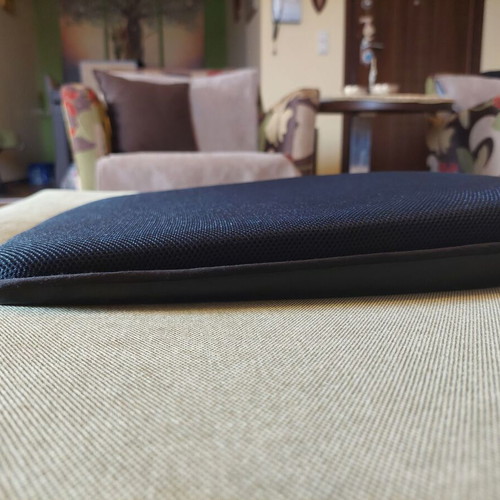 Lumbar pillow like new