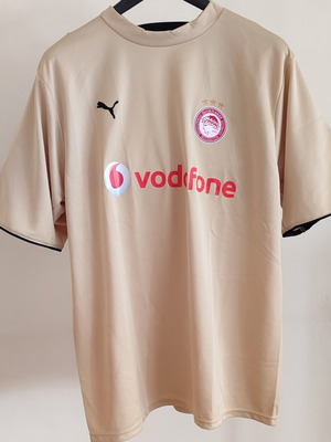 Olympiacos FC 06/07 vintage gold jersey by Puma