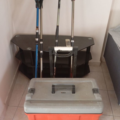 Fishing rods with 4 reels used, 4.20m, with transport box