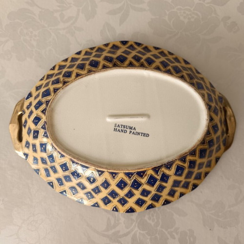 Vintage Asian ceramic deep serving plate handpainted, like new, Satsuma style
