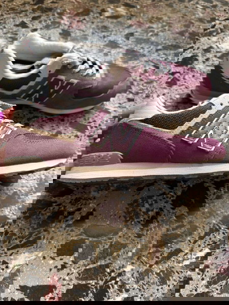 Αθλητικά παπούτσια γυναικεία New Balance No 39 μπορντό