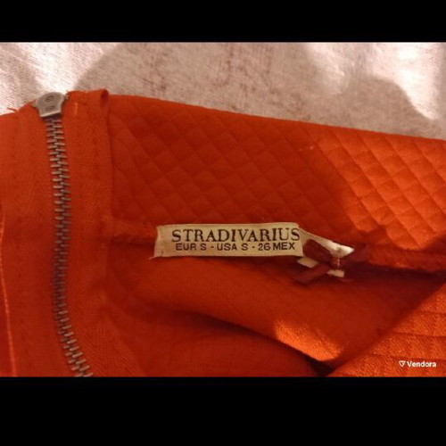 Stradivarius mini skirt like new, red, size S
