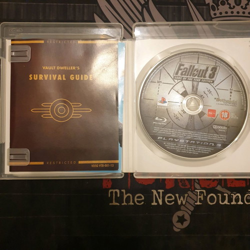 Fallout 3 GOTY and Fallout New Vegas PS3 like new bundle