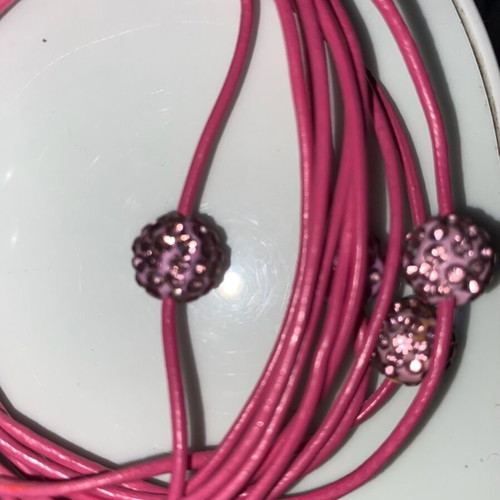 Pink bracelet like new with magnetic clasp