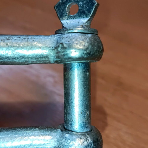 Nautical shackle new