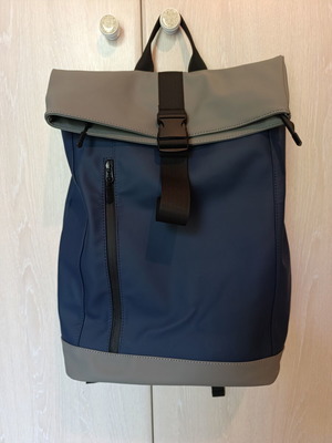 Rolltop Backpack unisex, like new, gray and blue