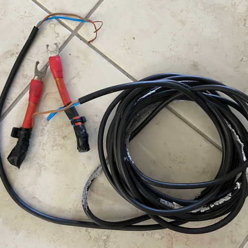Paco Power Inverter 12V DC to 230V AC 1200W like new