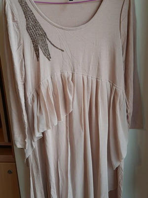 Dusty pink midi dress like new with tulle and bead details