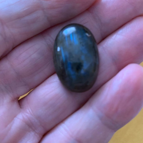 Labradorite stone 30.1 cts new, dimensions 24x15x9 mm
