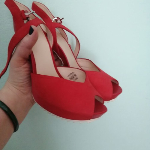 Nine West sandals new, coral, size 41, 10.5 cm heel