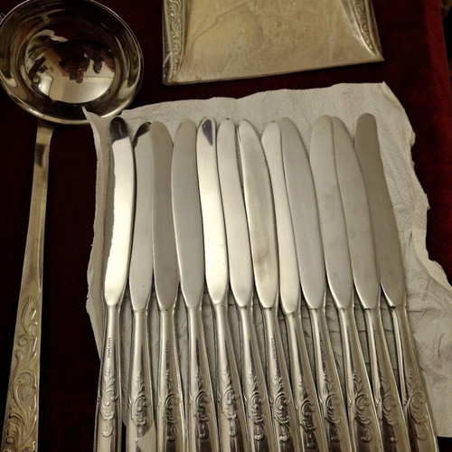 Set of 12 knives with ladle like new, stainless steel Afentakis