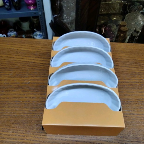 Heatproof Tart Bakeware Set 4 Pieces White New