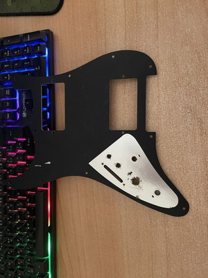 Strat plastic pickguard