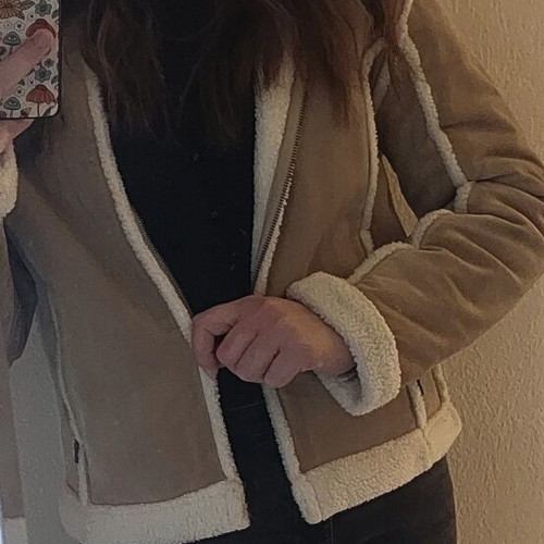 Leather winter jacket used, warm with inner lining, size M, beige and white