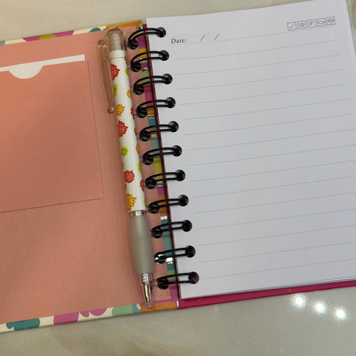 Organiser and notebook with pen new