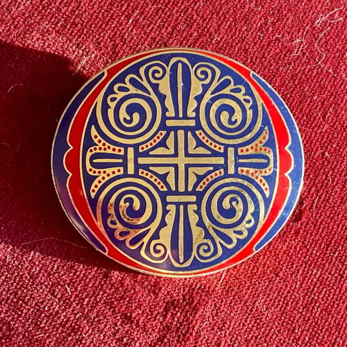 MMA Collectible Pin like new, red and blue