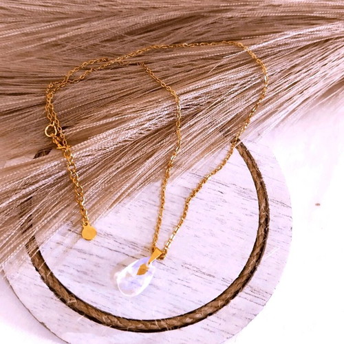 Handmade necklace with stainless steel chain and iridescent Austrian crystal