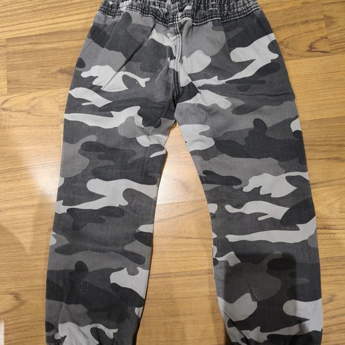 Prenatal Kids' Camo Jogger Pants Like New For Ages 3-4