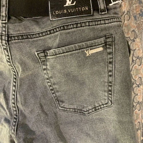 Louis Vuitton women's jeans new with belt and inner wallet grey