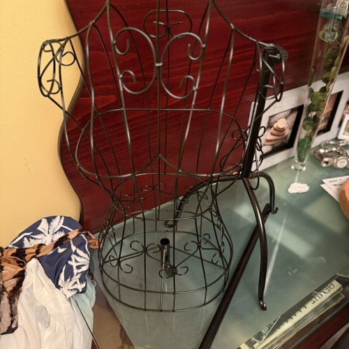 Metal Mannequin Clothing Display Stand Vintage Style
