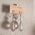 Vintage ivory drop earrings