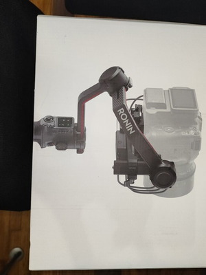 DJI RS 3 Pro Combo with DJI LiDAR Range Finder RS new