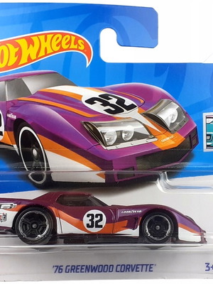 Hot Wheels 76 Greenwood Corvette new
