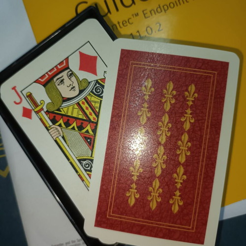 Kem playing cards double deck with original case, like new