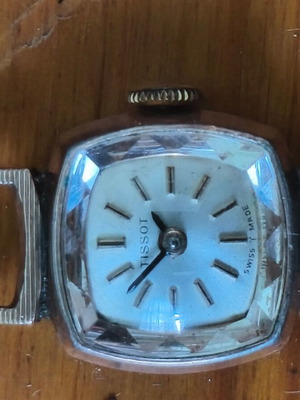 Tissot women's watch rare old gold like new