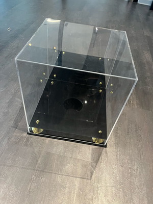 Glass display case new, square with gold details