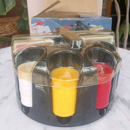 Rotary set 200 poker chips with 2 decks new