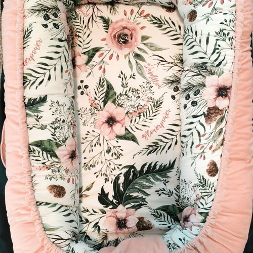 La Millou baby nest like new